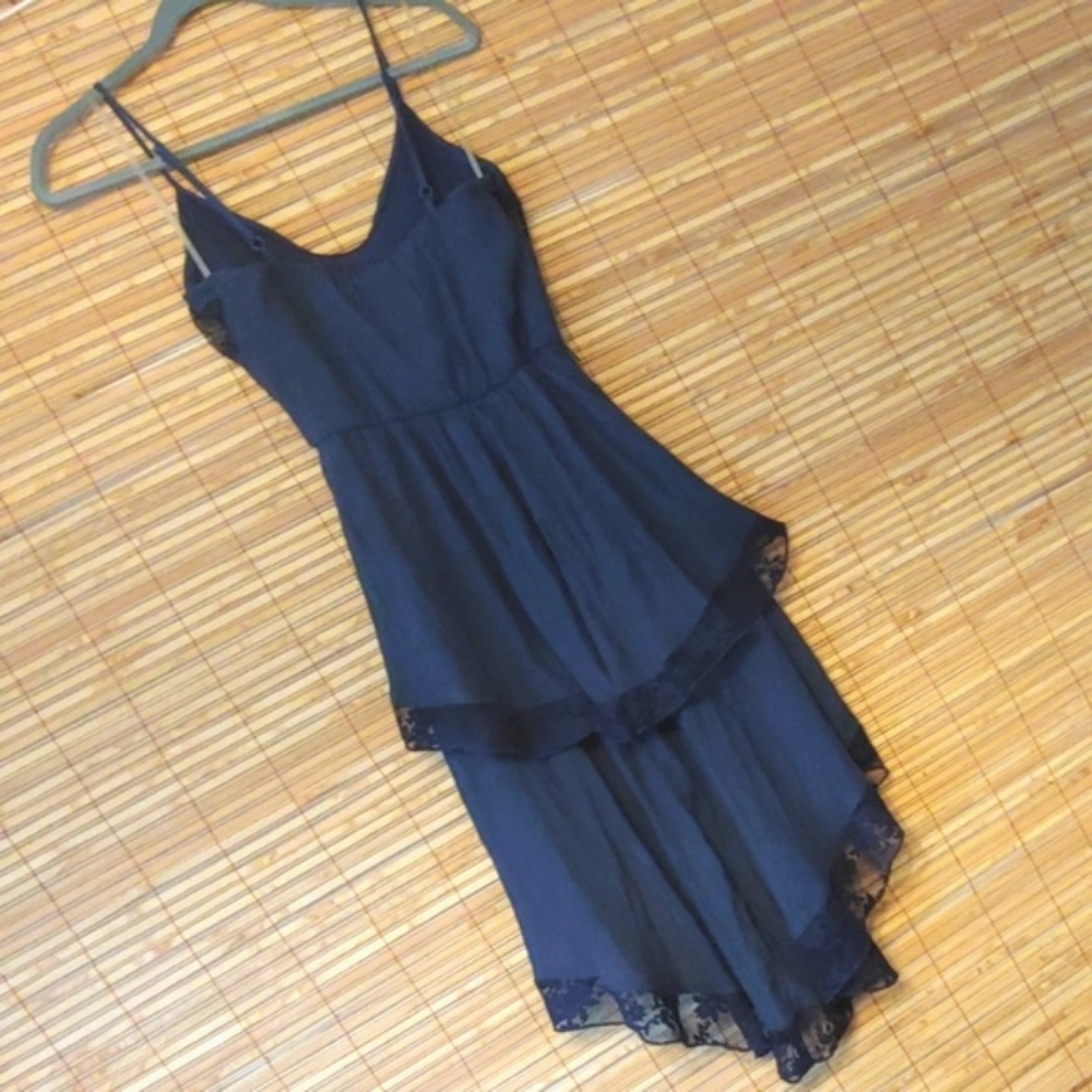 Layered Lacy Ruffled Hi-Low Summer Dress 💙